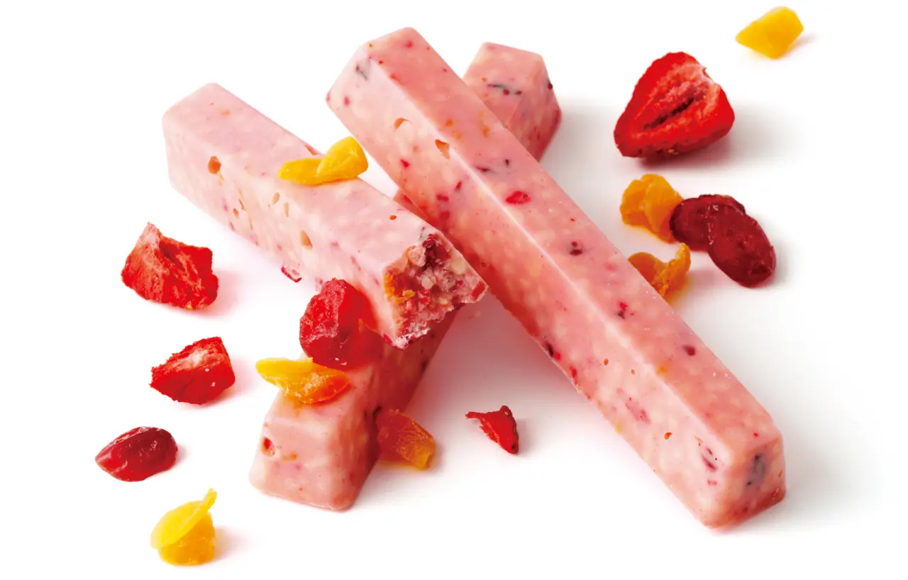 家づくりの答えを見つける 2つの見学会 2/14 sat - 2/15 sun 10:00~17:00 川越市神明町にて開催(詳細はご予約後にお伝えします) 性能 or デザイン 構造見学会×完成見学会 同時開催 dan haus by KAWAMOKU