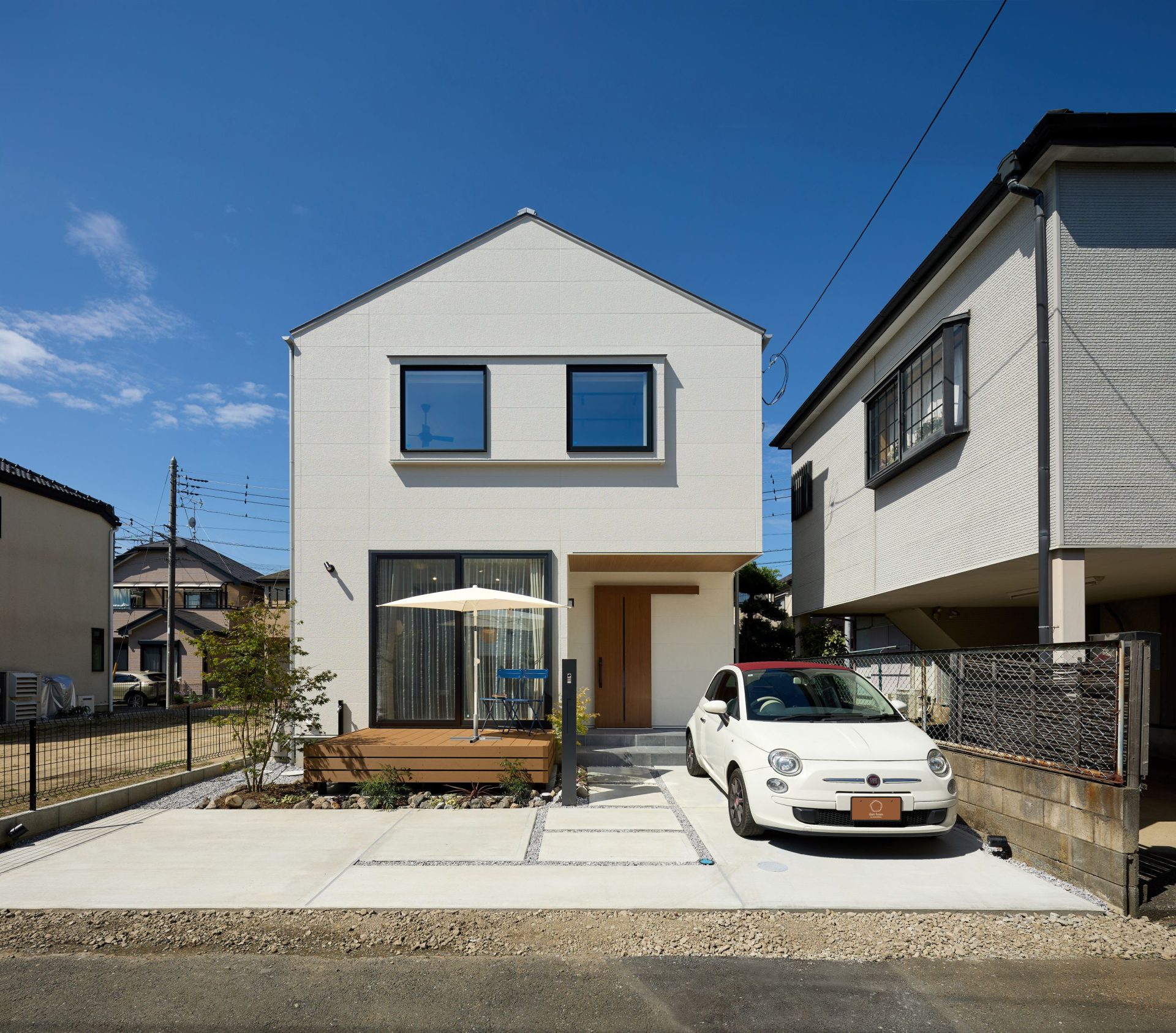 モデルハウス　ホワイト外観